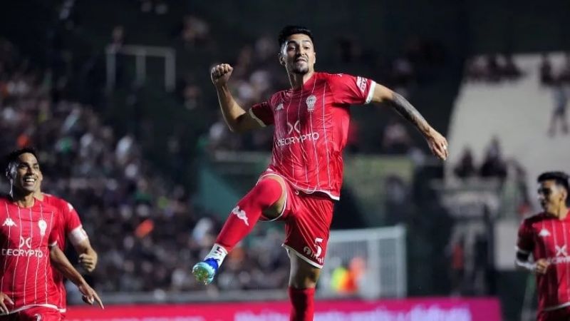 Independiente y Huracán ganaron de visitantes