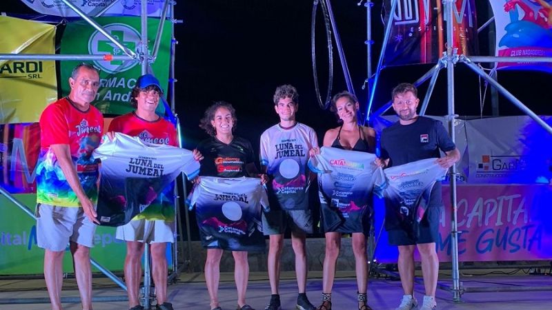 “Luna del Jumeal”, fiesta de natación nocturna