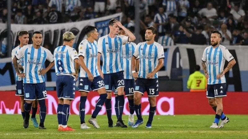 Unión de Santa Fe amargó a Racing en Avellaneda