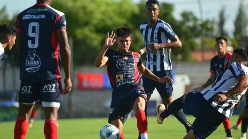 Sarmiento logró un valioso empate en Córdoba