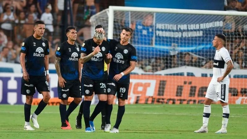 Al “Lobo” lo atacó “la Lepra” y cayó 2-3