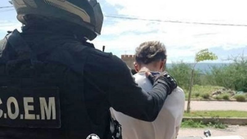 Encontró al ladrón dentro de su casa