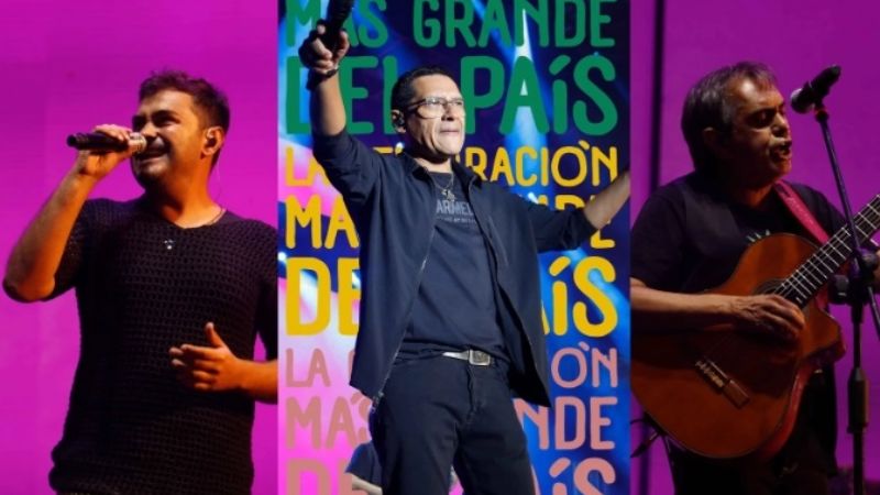 Los Nocheros, Juan Fuentes y Ulises Bueno en la jornada inaugural