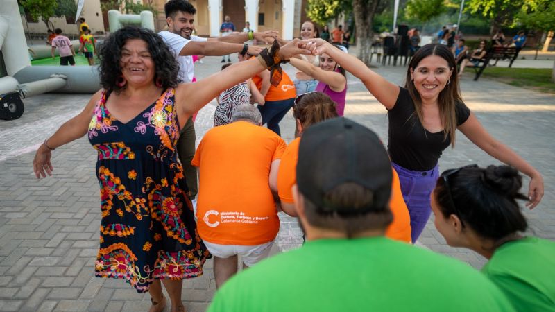 La gente acompañó en La Puerta la propuesta de "Posta!"