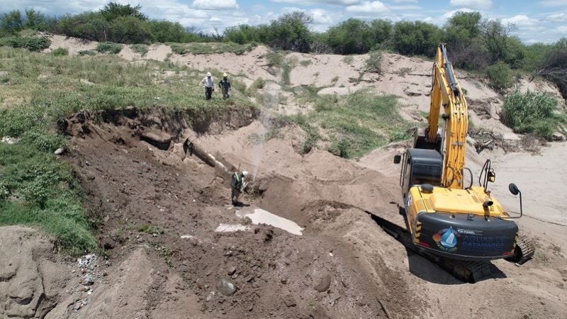 Rotura de cañería de impulsión en Río del Valle