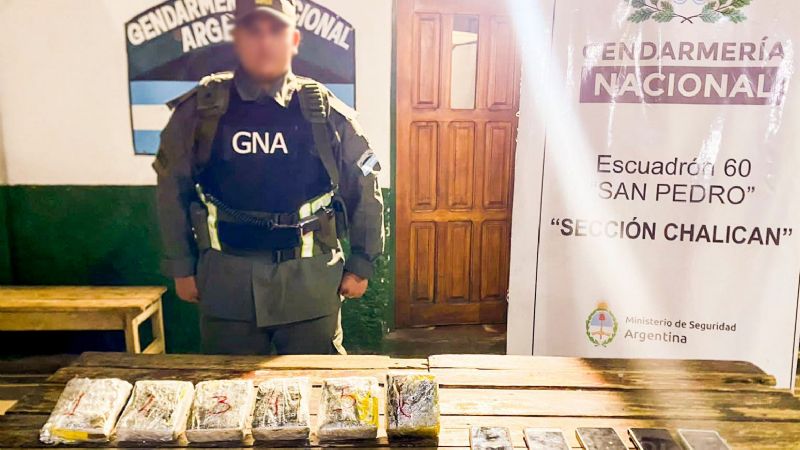 Viajaban con seis paquetes de cocaína y fueron detenidas