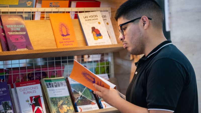 Gran participación del público en la Feria del Libro