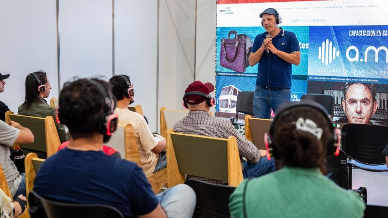 El INAMU presentó una plataforma gratuita para músicos en la Feria del Libro