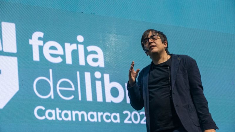 Tomás Balmaceda propuso volver a pensar y dio pistas para ser desobedientes