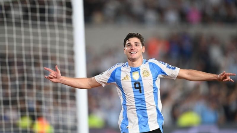 Con Messi al máximo, Argentina 6-Bolivia 0