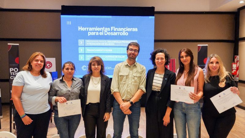 Difunden nuevas líneas de crédito para pymes