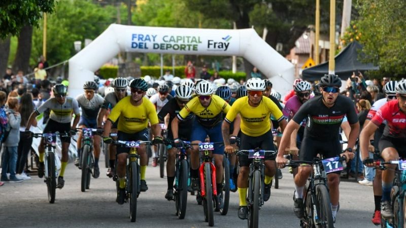 Más de 250 ciclistas en del Desafío Fray 2024