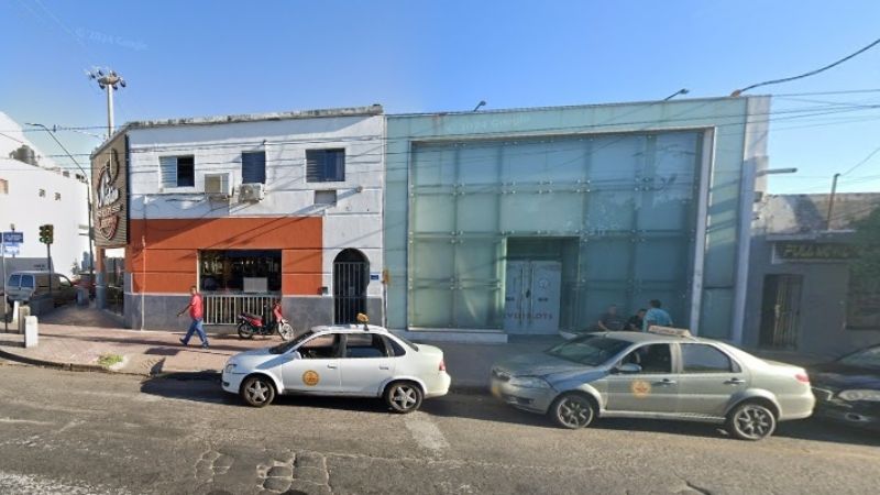 Jugaba en un casino, se descompensó y murió