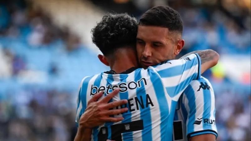 Racing venció 4-3 a Defensa, en un partidazo