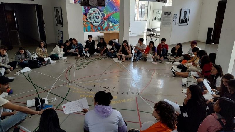 Construyendo Mi Futuro: una encuesta para escuchar a los jóvenes