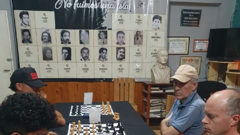 Ajedrez: Menéndez ganó el abierto "Biblioteca Manuel Ponferrada"