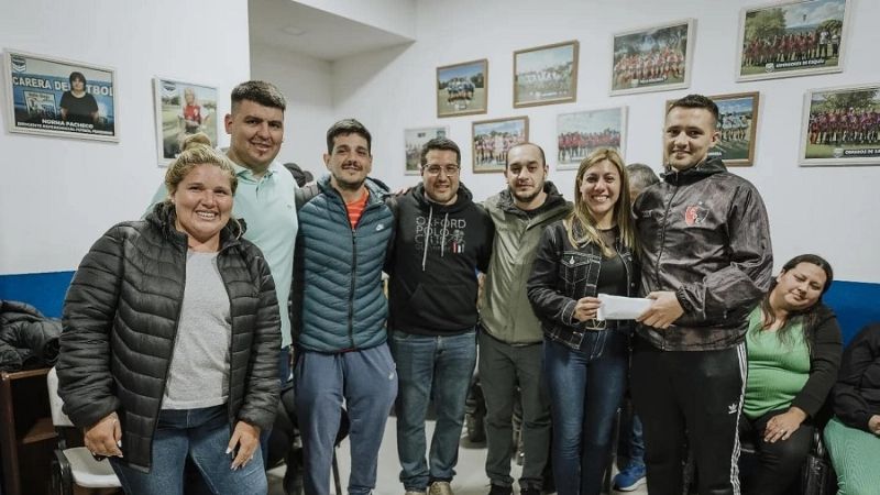 Deportes entregó aportes a la Liga Chacarea