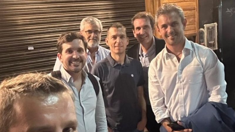 “Democracia para siempre”, con la UCR “partida”