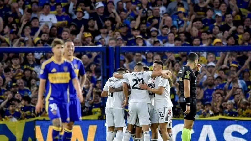 El Boca de Gago no pudo con Riestra