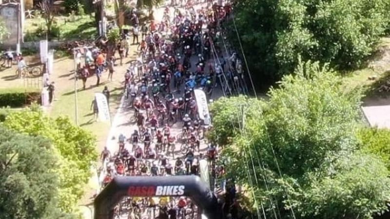 Exitoso Rally Bike Desafío los Dos Lagos