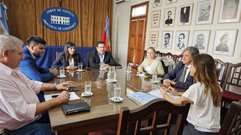 Inician proceso de enjuiciamiento contra un juez