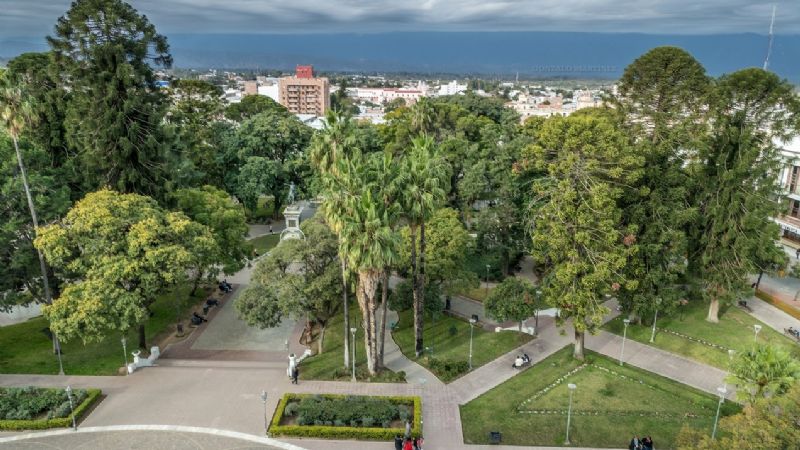 La plaza 25 de Mayo recibe a la ExpoSaludable 2024