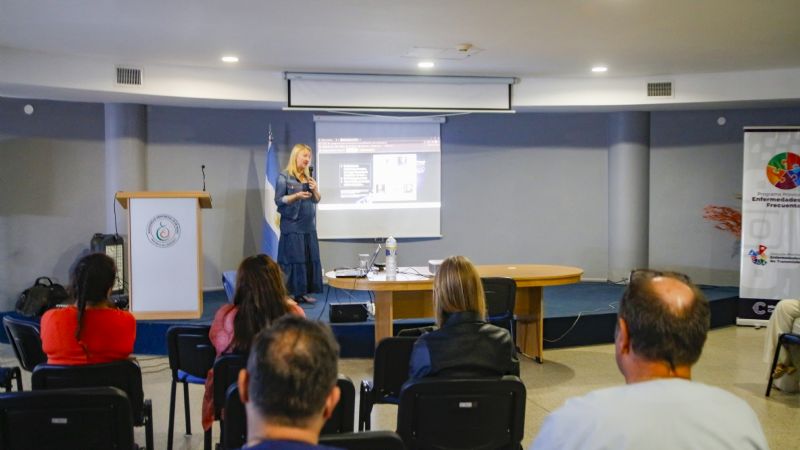 Equipos de salud se capacitan en Enfermedades Poco Frecuentes