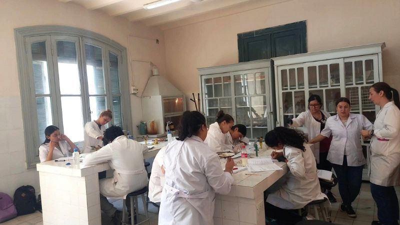 La Licenciatura en Química de la UNCA acreditada por seis años