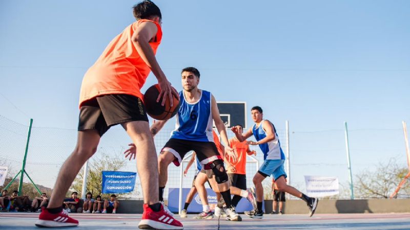 Torneo 3x3 de Básquet y Batalla de Rap en el Parque Lineal