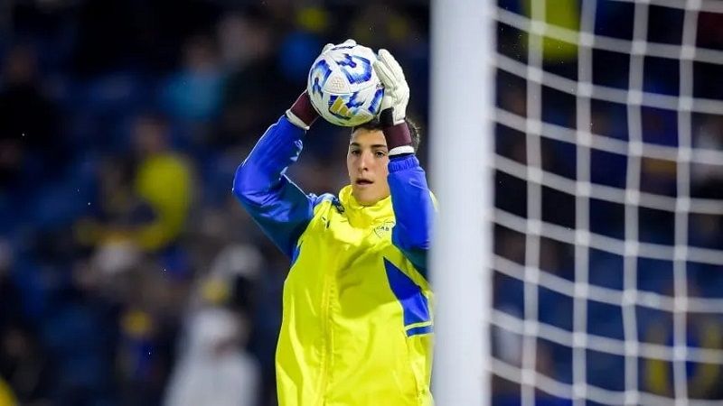 Brey aprovechó su chance…, se queda con el arco de Boca?