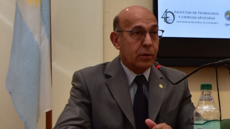 Savio: “Las políticas educativas no pueden adoptarse con un criterio fiscalista”