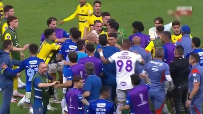 Fuerte multa de Conmebol a Boca