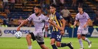 BARRACAS se sintió cómodo en Rosario y con un golazo de Bruera venció 1-0 a Rosario Central.