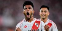 EL COLOMBIANO Miguel Borja, abrió el marcador para River ante Barracas.