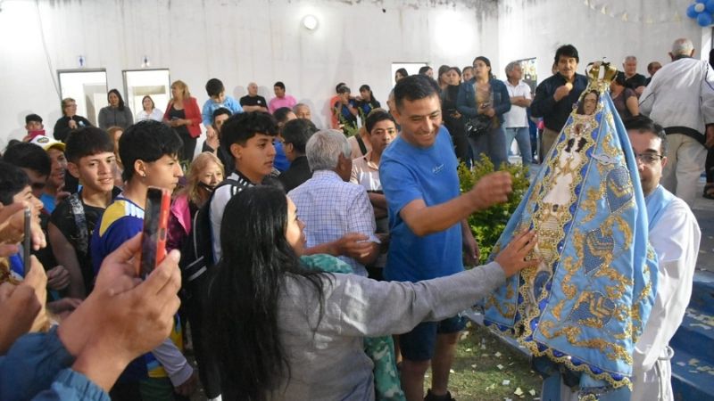 Alborozo en Vélez por la visita de la Virgen