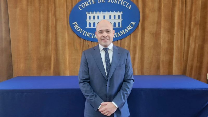 Juraron fiscales y defensores