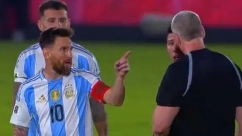Messi trató de “caradura” al referí brasileño Daronco