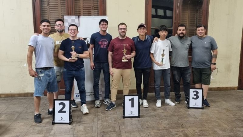 "Adhesivos Pegamil" ganó la 3ra fecha por equipos