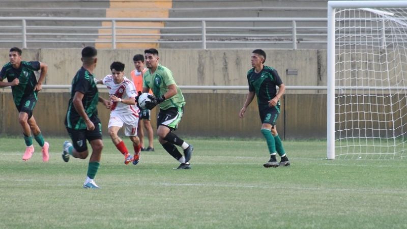 “La Villa” pasó por ventaja en cruces directos con “Defe”