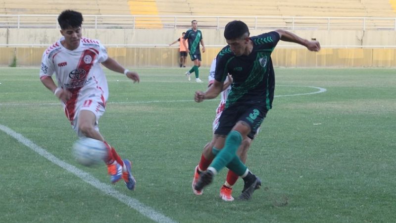 “La Villa” pasó por ventaja en cruces directos con “Defe”