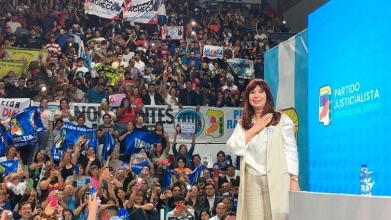 "Milei quiere regalar la Argentina"