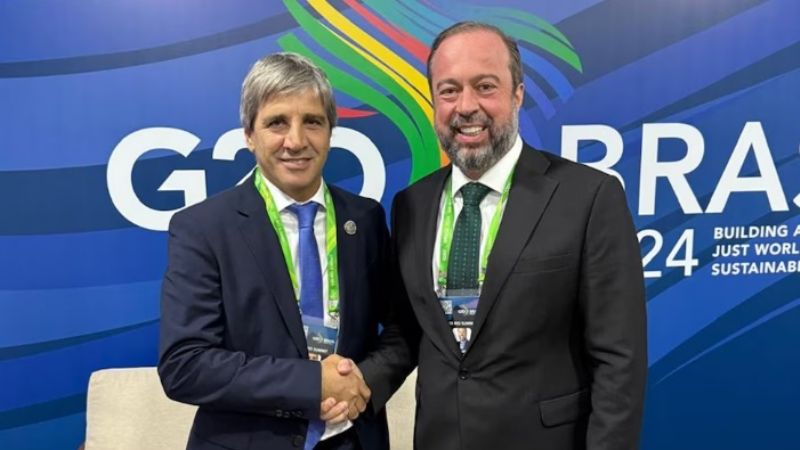 Milei y Lula firmaron un acuerdo para que el gas de Vaca Muerta llegue a Brasil