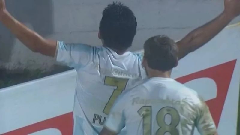 Atlético no dejó que Huracán llegue a la cima