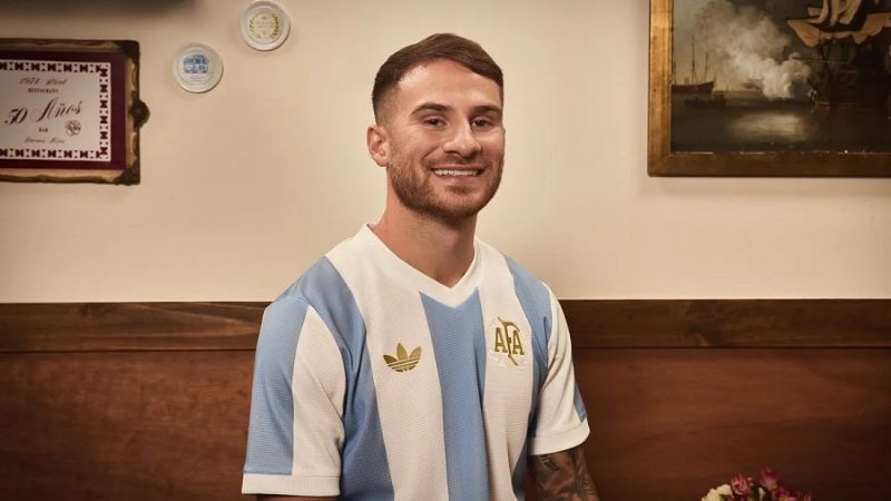 La camiseta “retro” que Argentina usará ante Perú