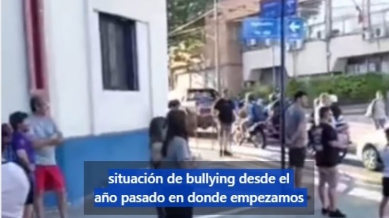 Manifestación en un colegio privado
