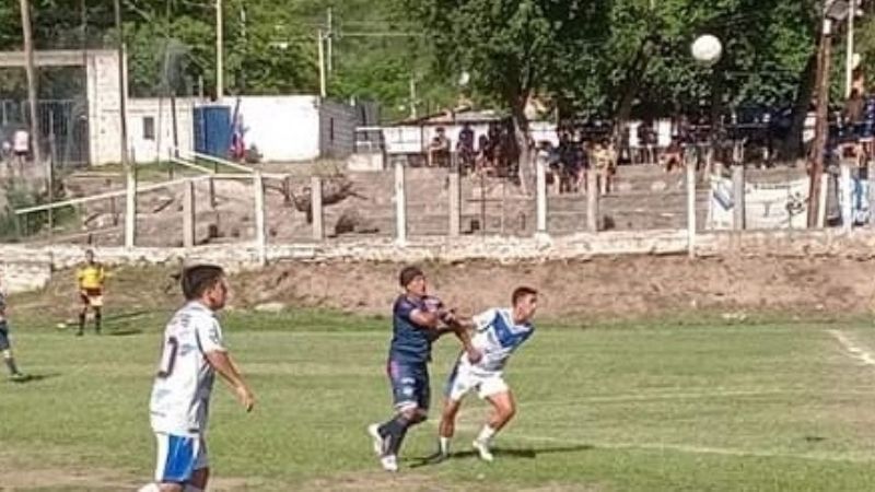Las Chacras en plena disputa de la 4ta. fecha