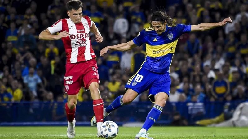 Vélez para escapar; Boca para no perder el tren