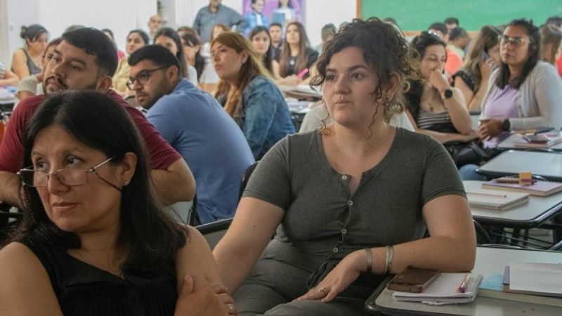 Telecom cierra el año escolar con Talleres para docentes