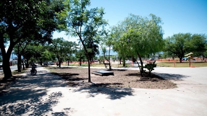 “Cultura en el Valle” en la plaza del barrio Achachay
