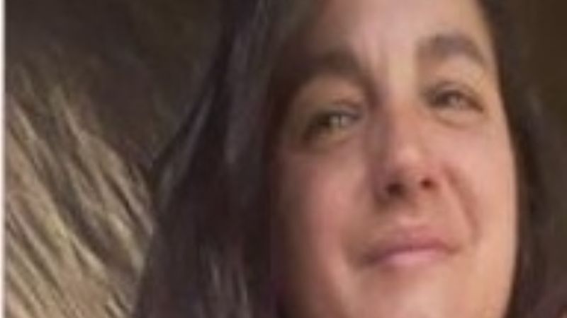 Buscan a una mujer y a su pequeño hijo